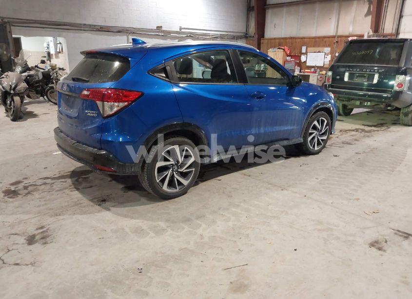 Photo 4 of 2019 Honda Hr-v SPORT (VIN 3CZRU6H1XKG709698)