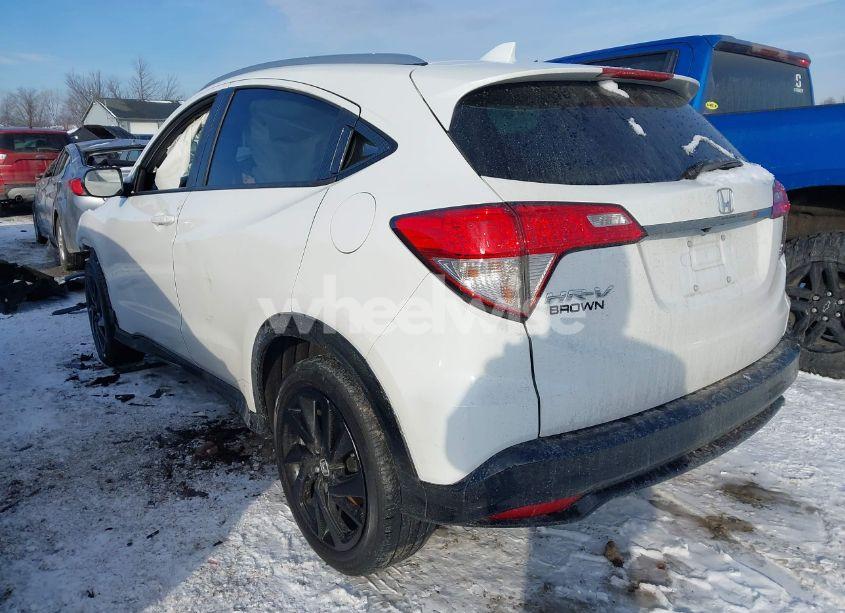 Photo 3 of 2021 Honda Hr-v AWD SPORT (VIN 3CZRU6H1XMM727526)