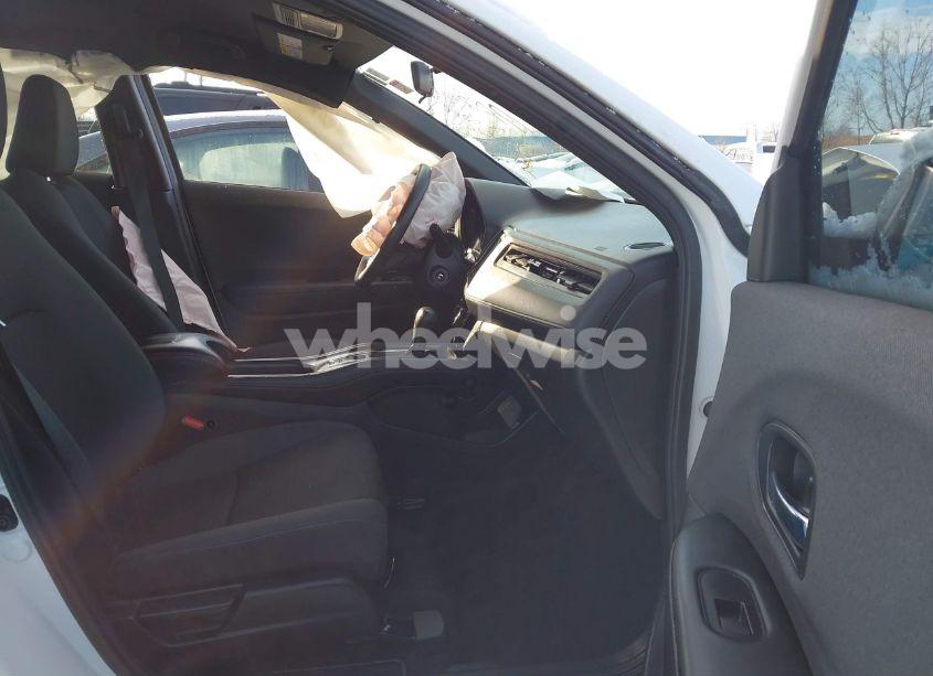 Photo 5 of 2021 Honda Hr-v AWD SPORT (VIN 3CZRU6H1XMM727526)