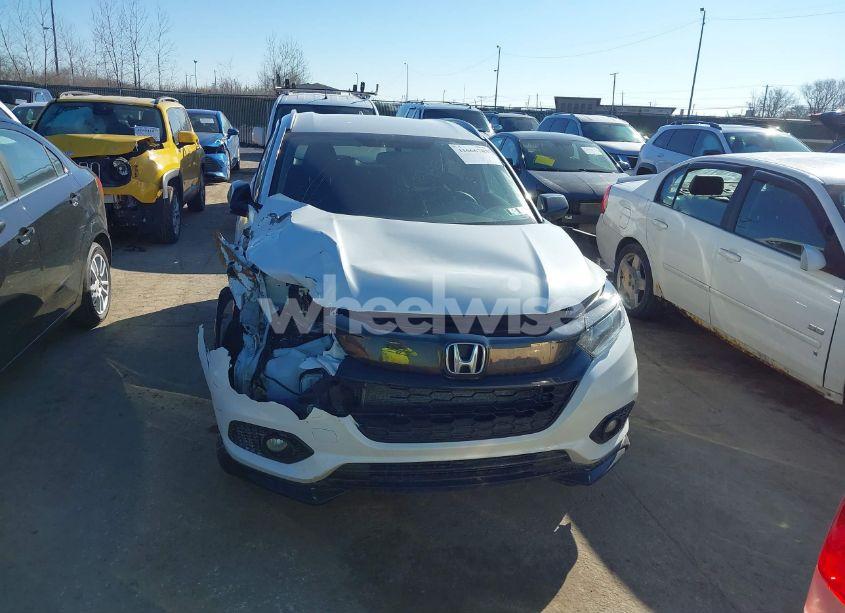 Photo 12 of 2021 Honda Hr-v AWD SPORT (VIN 3CZRU6H1XMM746531)