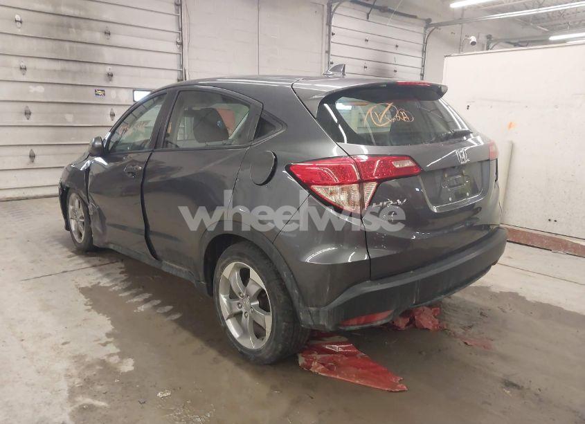 Photo 3 of 2017 Honda Hr-v LX (VIN 3CZRU6H30HG709252)