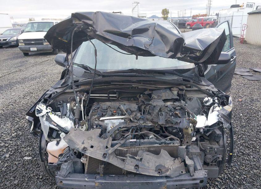 Photo 10 of 2018 Honda Hr-v LX (VIN 3CZRU6H30JG712948)