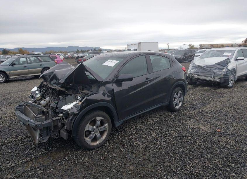 Photo 2 of 2018 Honda Hr-v LX (VIN 3CZRU6H30JG712948)