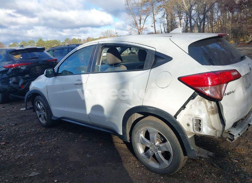 Photo 14 of 2018 Honda Hr-v LX (VIN 3CZRU6H30JM717326)