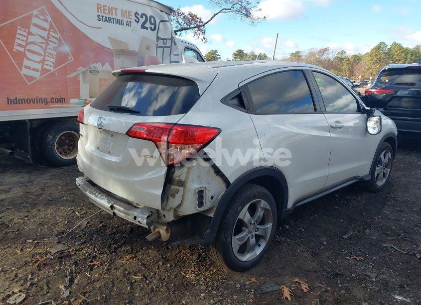 Photo 4 of 2018 Honda Hr-v LX (VIN 3CZRU6H30JM717326)