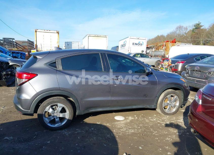 Photo 13 of 2019 Honda Hr-v LX (VIN 3CZRU6H30KG702177)