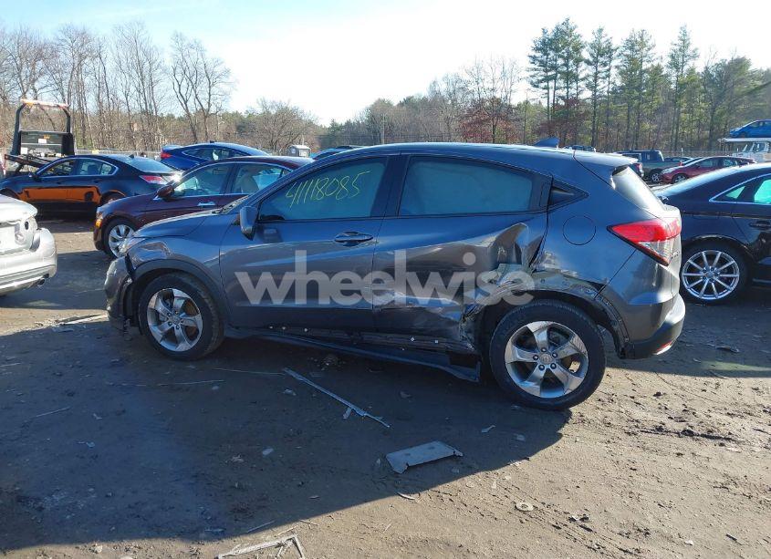 Photo 14 of 2019 Honda Hr-v LX (VIN 3CZRU6H30KG702177)