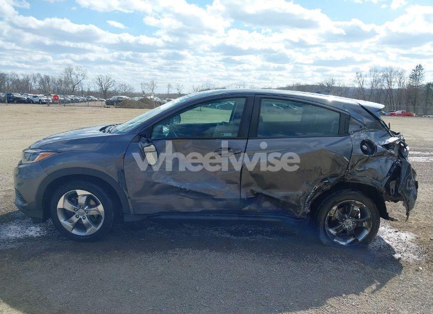 Photo 14 of 2019 Honda Hr-v LX (VIN 3CZRU6H30KG718301)