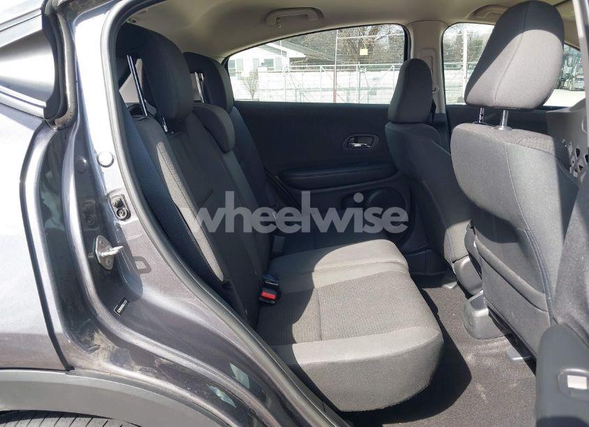 Photo 8 of 2019 Honda Hr-v LX (VIN 3CZRU6H30KG718301)