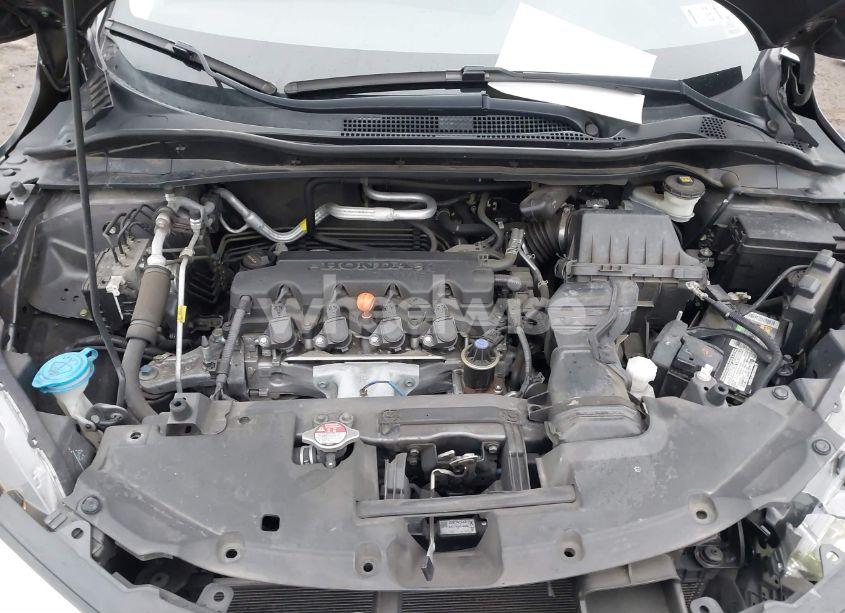 Photo 10 of 2019 Honda Hr-v LX (VIN 3CZRU6H30KG730089)