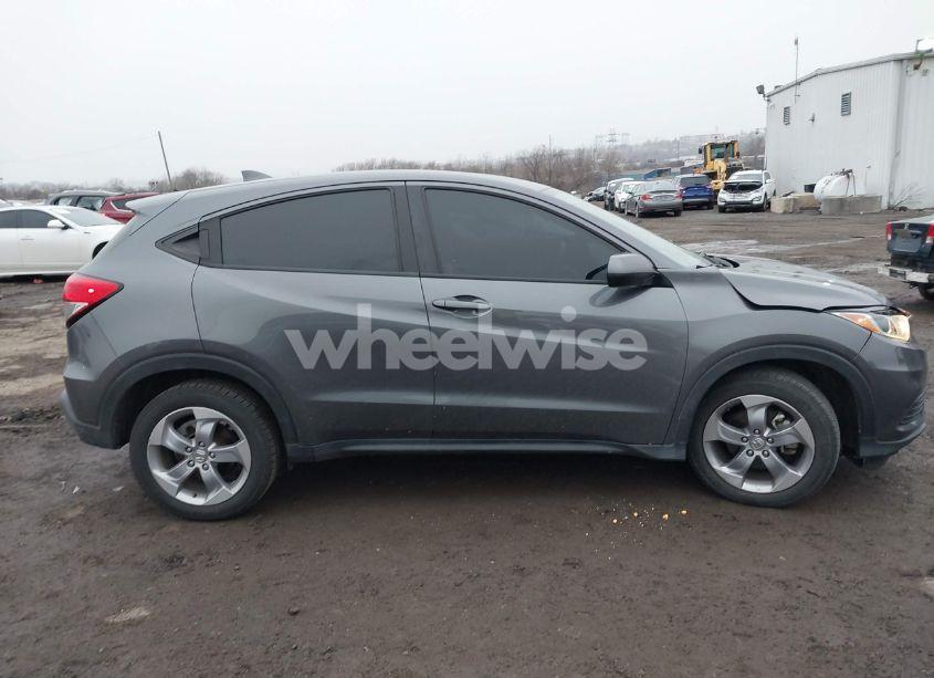 Photo 13 of 2019 Honda Hr-v LX (VIN 3CZRU6H30KG730089)