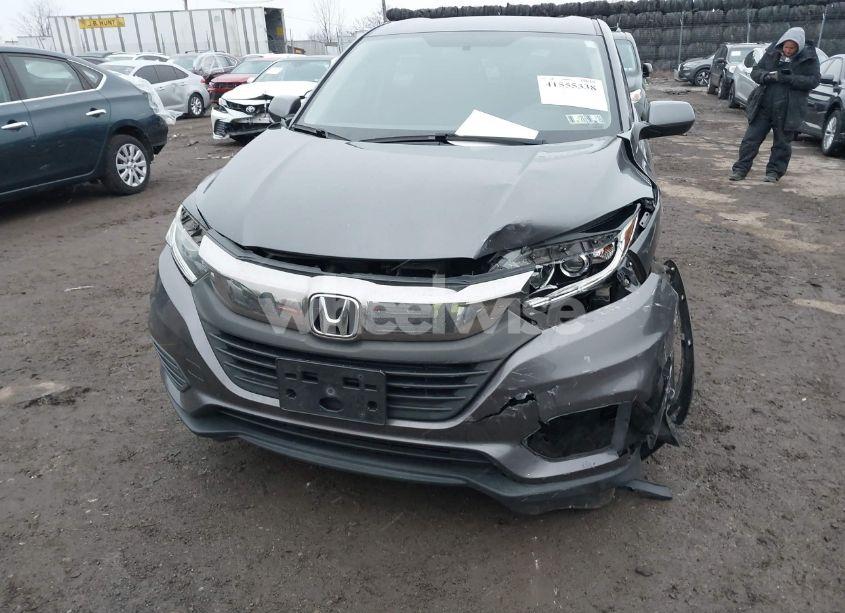 Photo 6 of 2019 Honda Hr-v LX (VIN 3CZRU6H30KG730089)