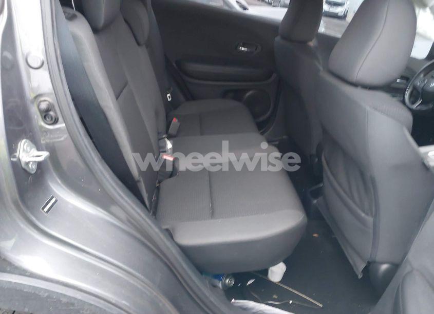 Photo 8 of 2019 Honda Hr-v LX (VIN 3CZRU6H30KG730089)