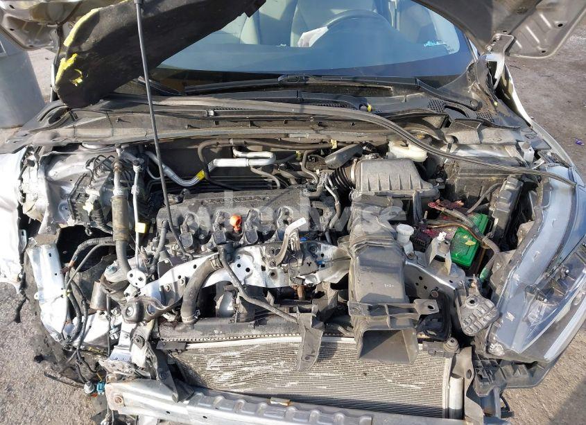 Photo 10 of 2019 Honda Hr-v LX (VIN 3CZRU6H30KG730500)