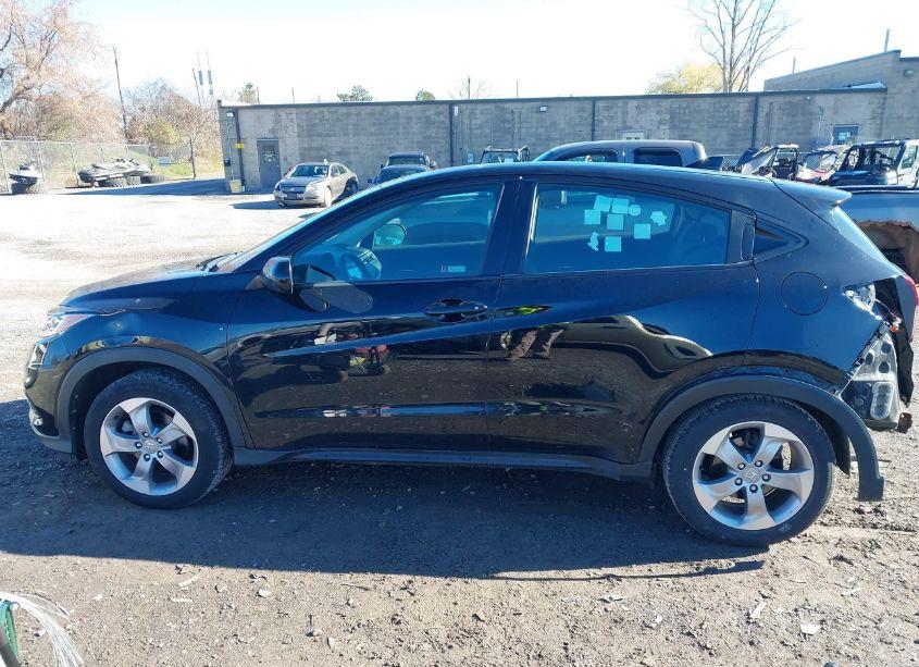 Photo 15 of 2019 Honda Hr-v LX (VIN 3CZRU6H30KG733090)