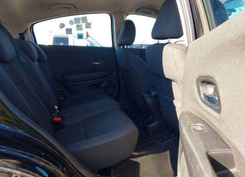 Photo 8 of 2019 Honda Hr-v LX (VIN 3CZRU6H30KG733090)