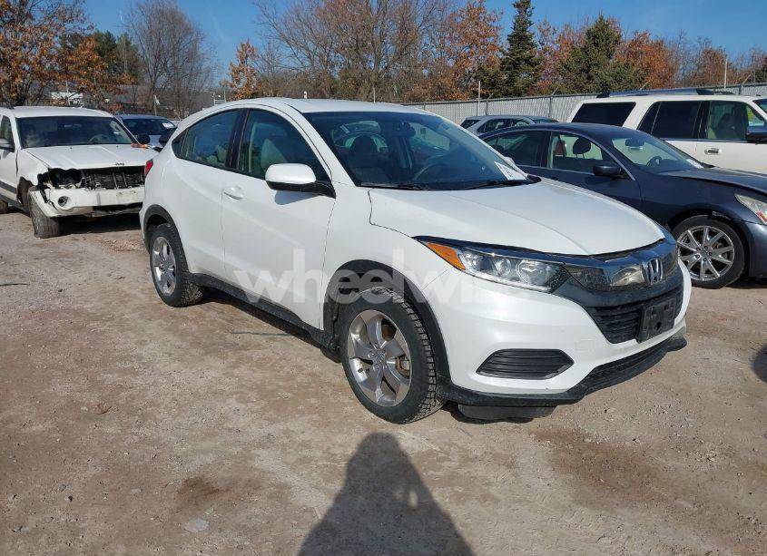 2019 Honda Hr-v LX (VIN 3CZRU6H30KM708076) main photo