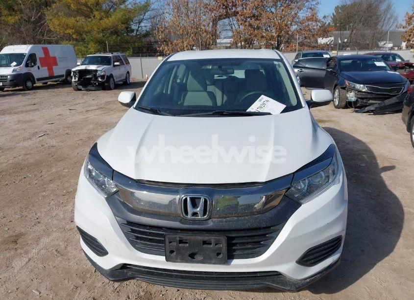 Photo 12 of 2019 Honda Hr-v LX (VIN 3CZRU6H30KM708076)
