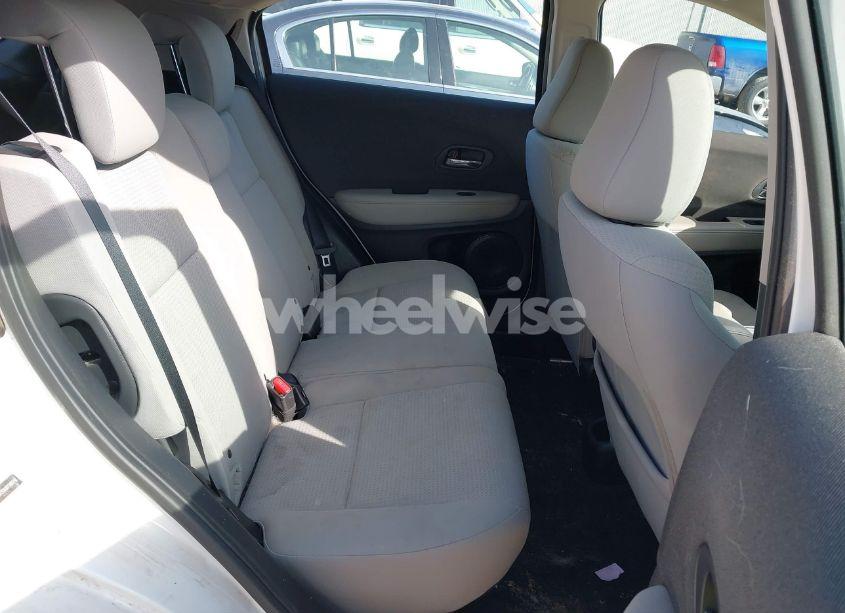 Photo 8 of 2019 Honda Hr-v LX (VIN 3CZRU6H30KM708076)