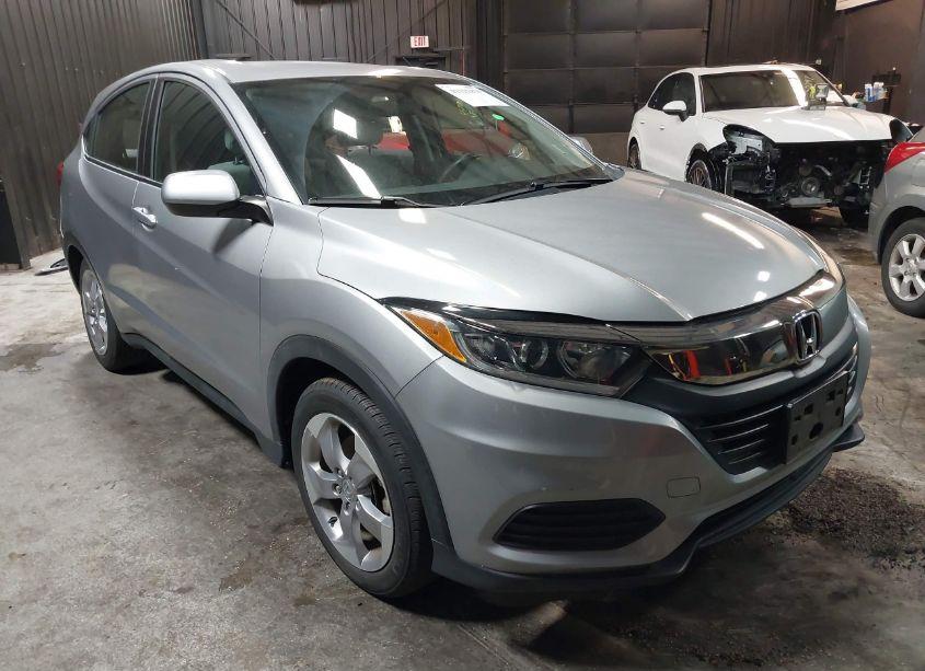 2021 Honda Hr-v AWD LX (VIN 3CZRU6H30MM753148) main photo