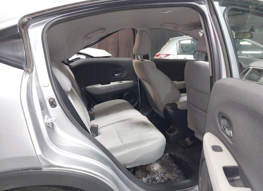 Photo 8 of 2021 Honda Hr-v AWD LX (VIN 3CZRU6H30MM753148)