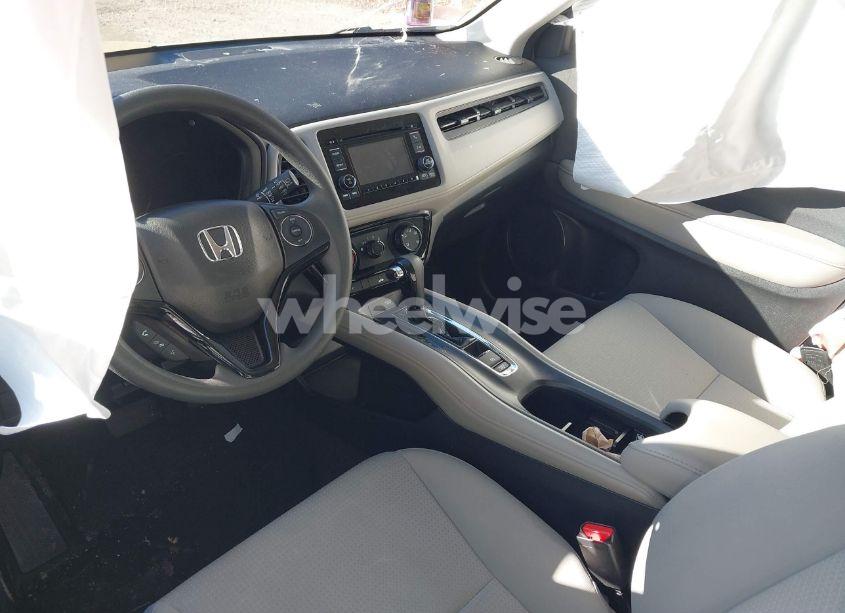 Photo 5 of 2022 Honda Hr-v AWD LX (VIN 3CZRU6H30NM732687)