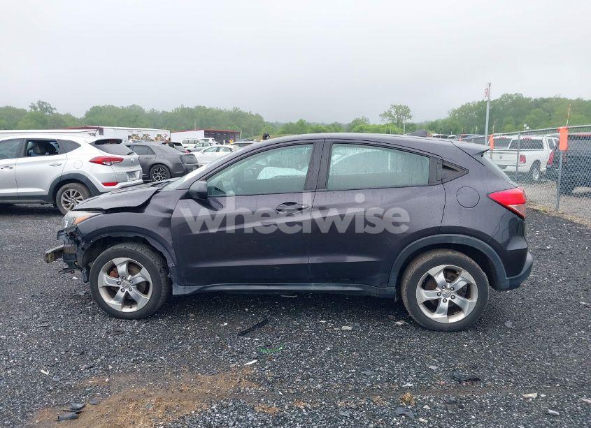 Photo 14 of 2016 Honda Hr-v LX (VIN 3CZRU6H31GM721751)