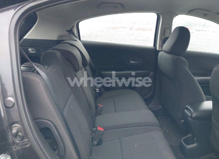 Photo 8 of 2016 Honda Hr-v LX (VIN 3CZRU6H31GM721751)