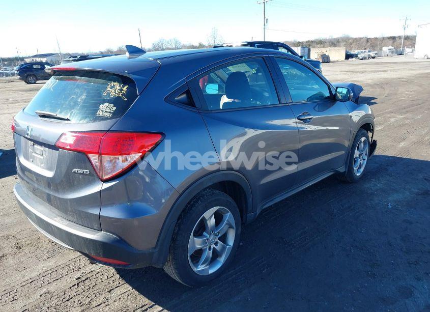 Photo 4 of 2017 Honda Hr-v LX (VIN 3CZRU6H31HG701063)