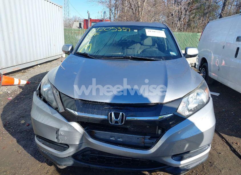 Photo 12 of 2017 Honda Hr-v LX (VIN 3CZRU6H31HG706523)