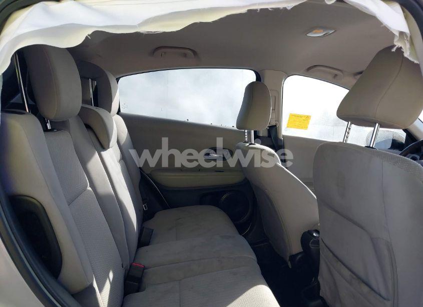 Photo 8 of 2017 Honda Hr-v LX (VIN 3CZRU6H31HG706523)