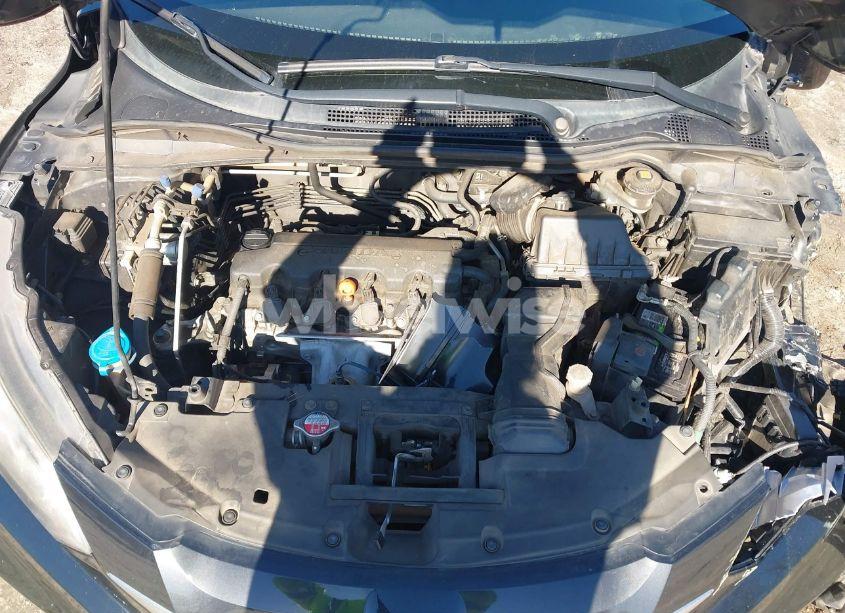 Photo 10 of 2018 Honda Hr-v LX (VIN 3CZRU6H31JG721495)