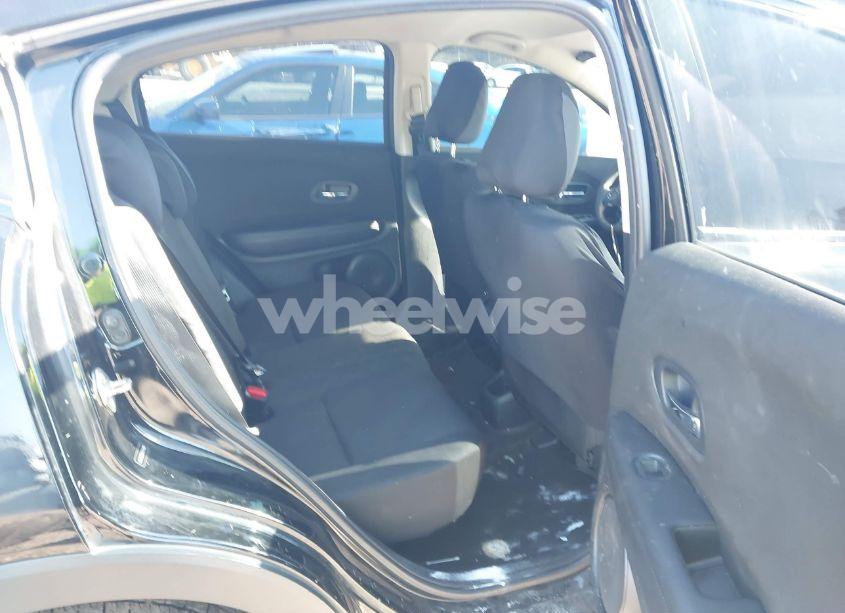 Photo 8 of 2018 Honda Hr-v LX (VIN 3CZRU6H31JG721495)