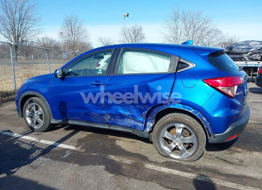 Photo 14 of 2018 Honda Hr-v LX (VIN 3CZRU6H31JG727555)
