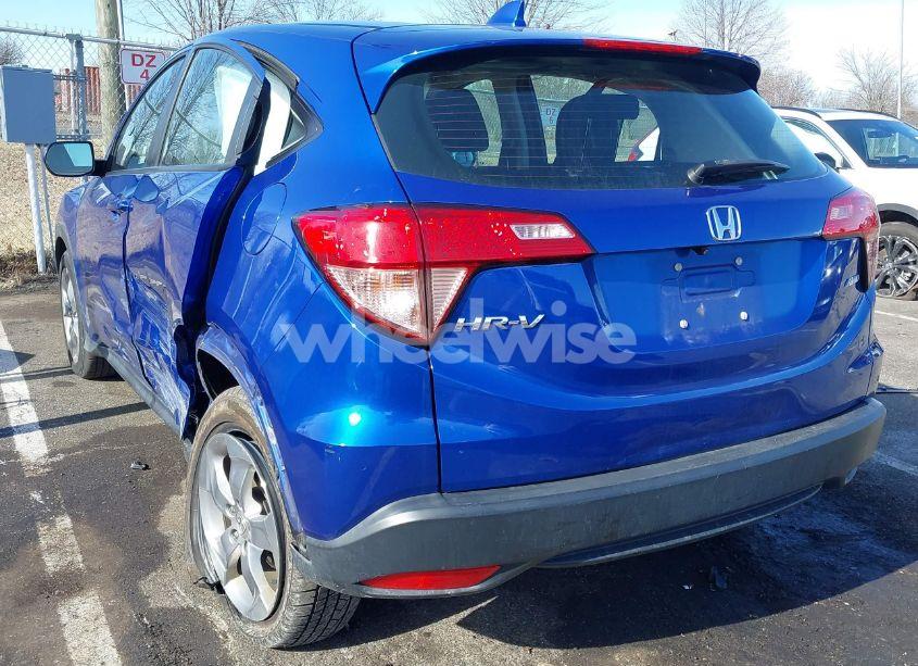 Photo 3 of 2018 Honda Hr-v LX (VIN 3CZRU6H31JG727555)