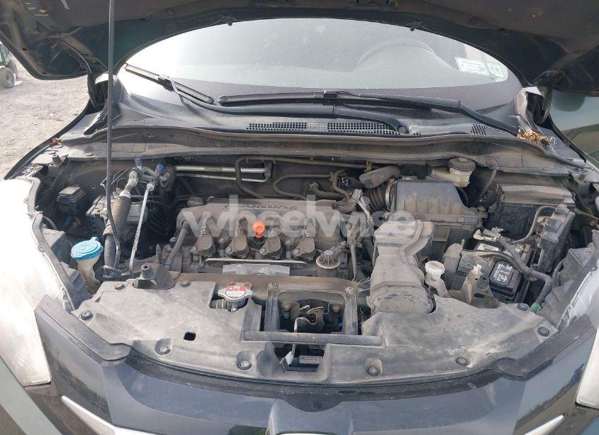 Photo 10 of 2018 Honda Hr-v LX (VIN 3CZRU6H31JM703564)