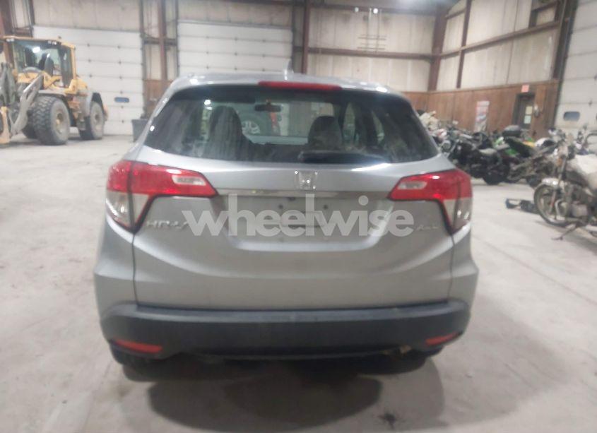 Photo 16 of 2019 Honda Hr-v LX (VIN 3CZRU6H31KG708408)