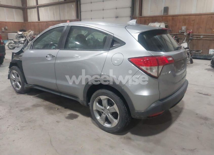 Photo 3 of 2019 Honda Hr-v LX (VIN 3CZRU6H31KG708408)