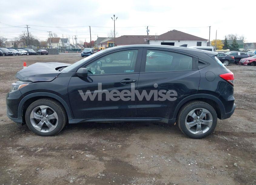 Photo 14 of 2019 Honda Hr-v LX (VIN 3CZRU6H31KG721742)