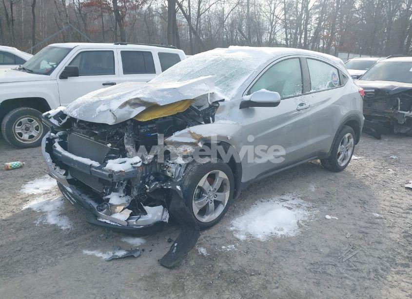 Photo 2 of 2019 Honda Hr-v LX (VIN 3CZRU6H31KG728402)