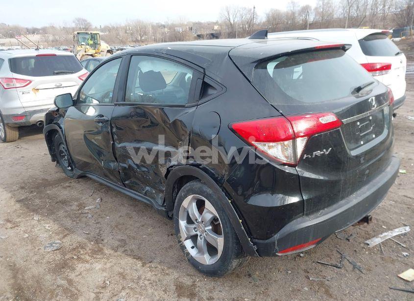 Photo 3 of 2019 Honda Hr-v LX (VIN 3CZRU6H31KG734040)