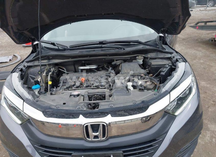 Photo 10 of 2019 Honda Hr-v LX (VIN 3CZRU6H31KG735060)