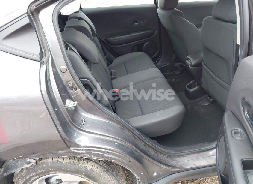 Photo 8 of 2019 Honda Hr-v LX (VIN 3CZRU6H31KG735060)