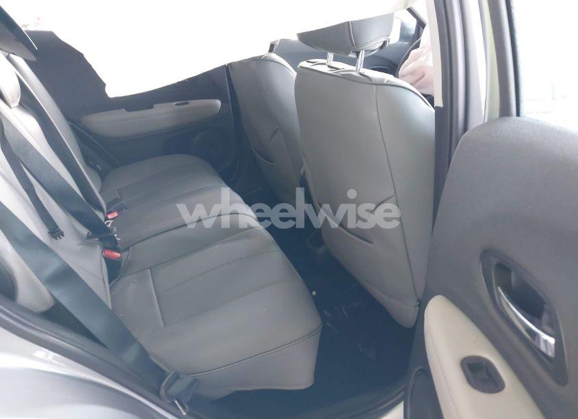 Photo 8 of 2019 Honda Hr-v LX (VIN 3CZRU6H31KM707700)