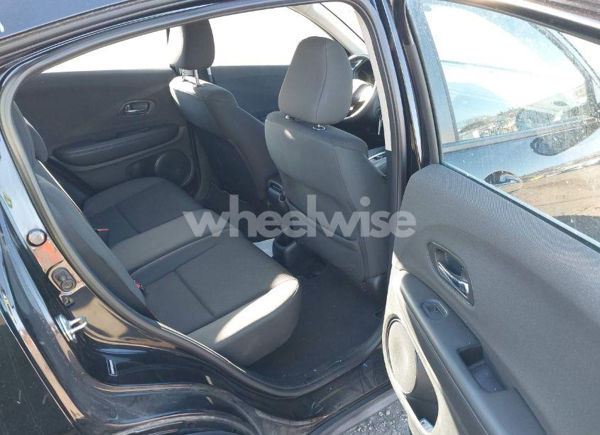 Photo 8 of 2020 Honda Hr-v AWD LX (VIN 3CZRU6H31LM704247)