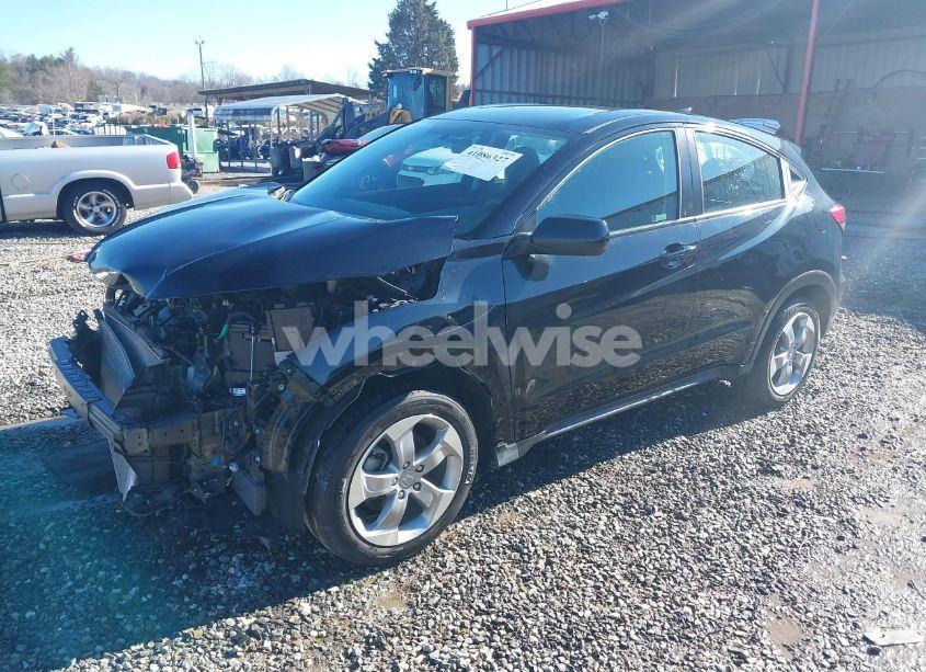 Photo 2 of 2020 Honda Hr-v AWD LX (VIN 3CZRU6H31LM717435)