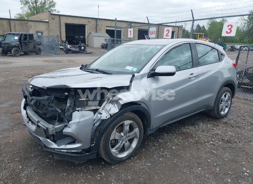 Photo 2 of 2021 Honda Hr-v AWD LX (VIN 3CZRU6H31MM703150)