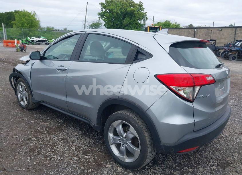 Photo 3 of 2021 Honda Hr-v AWD LX (VIN 3CZRU6H31MM703150)