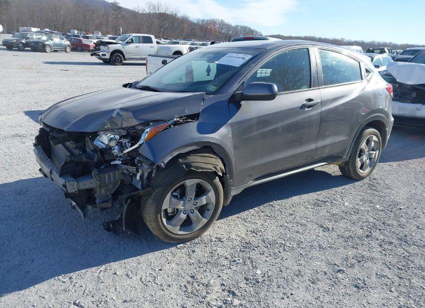 Photo 2 of 2021 Honda Hr-v AWD LX (VIN 3CZRU6H31MM723656)