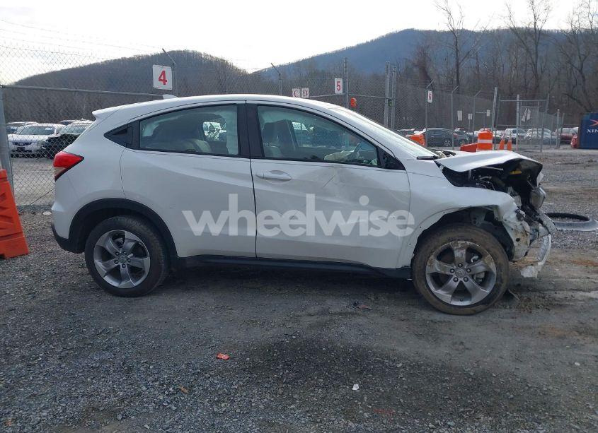 Photo 13 of 2022 Honda Hr-v AWD LX (VIN 3CZRU6H31NM724243)